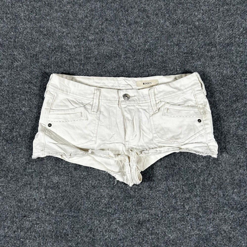H&M Shorts Womens Size 8 Off White Denim Low Rise Raw Hem Frayed Casual Summer